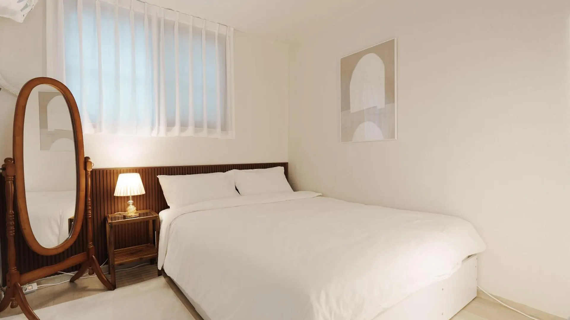 #Cozy@Sinrim#Airportbus #Freewifi&Netflix Apartment Seoul